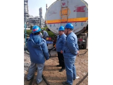 華魯經(jīng)銷部車隊(duì)全力完成檢修運(yùn)輸任務(wù)